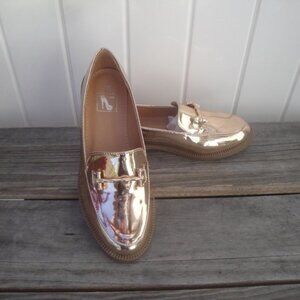 N Demand Metallic Loafers Size 6